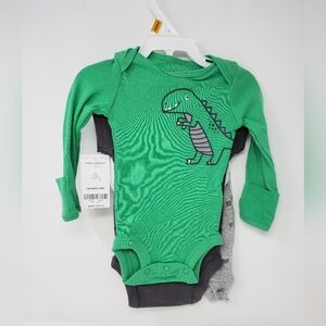 Carters 3 piece dinosaur set